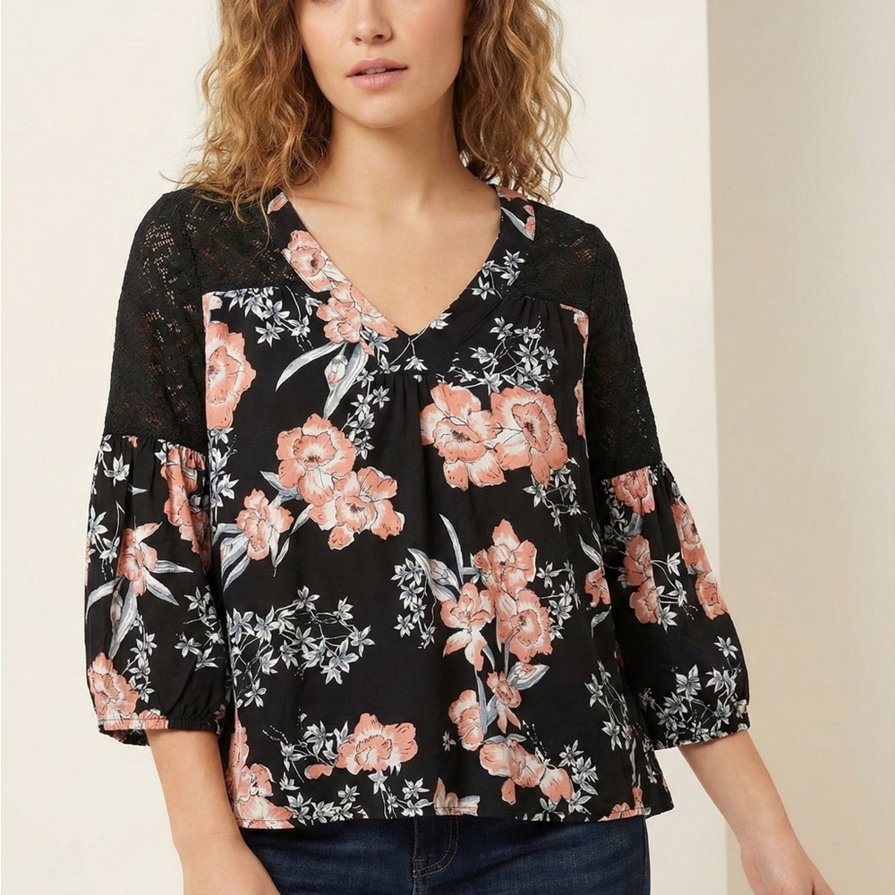 Rip Curl Black and Coral Floral Blouse